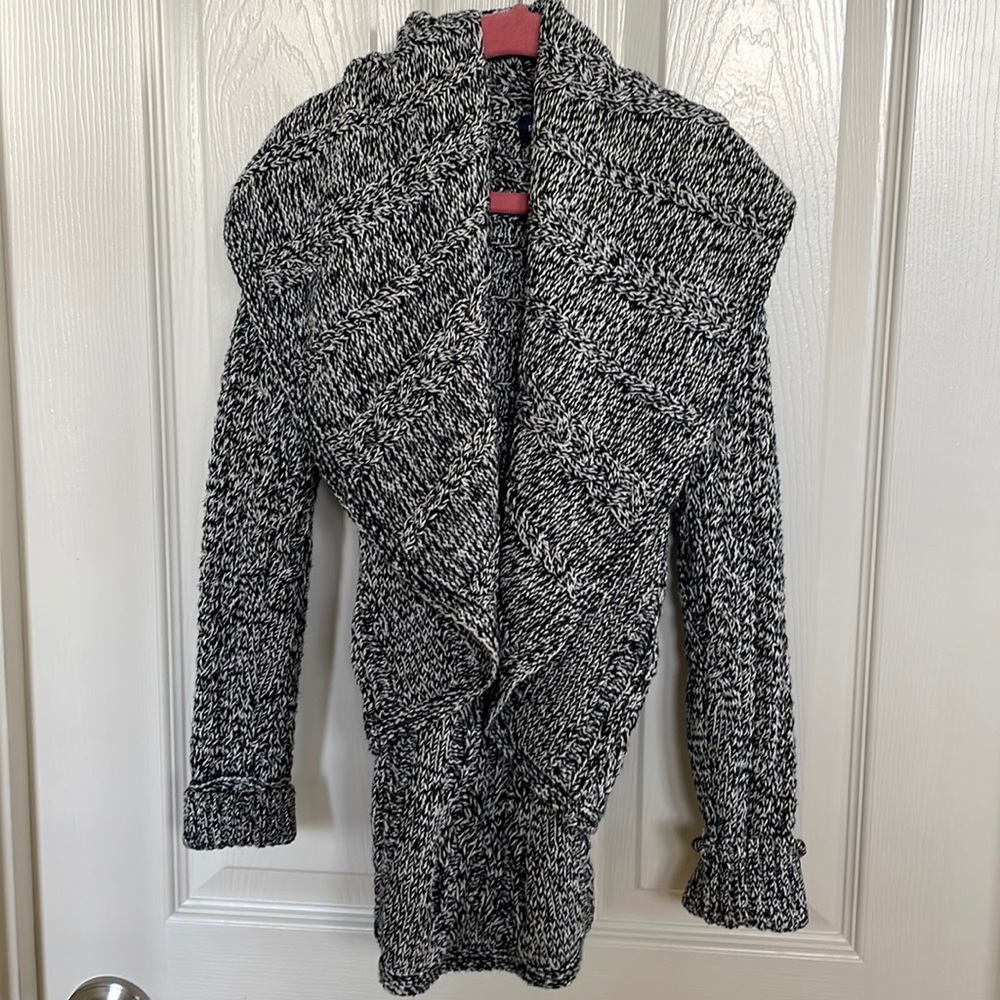 Ralph Lauren girls open front cardigan. EUC size 7.